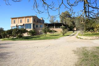 Country house in Sant Joan. Se vende vivienda o restaurante en funcionamiento en sant joan