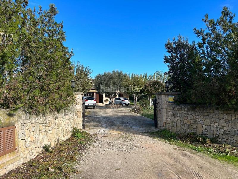 Foto 256a6b6e-676b-41f2-b1bf-fb2770cfd073. Masia a Montuïri