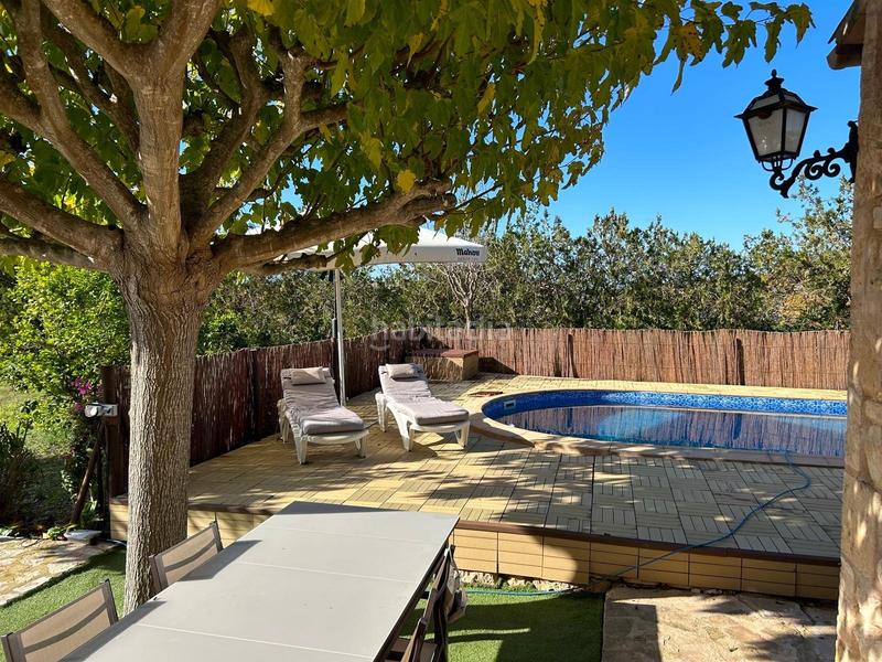 Foto e79e8f1f-c3cd-450f-a897-f017ba870aaf. Masia a Montuïri