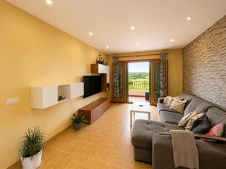 Appartement  Calle illes balears 32. Se vende piso en segunda planta con ascensor