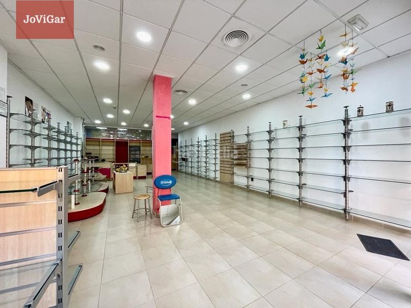 Foto a33872b4-e793-4b37-be02-0091654d4e11. Local comercial a Totana