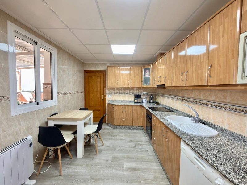 Foto 47b7d1f2-a7ce-49ae-87e4-46075e785ed4. Casa amb calefacció a Totana