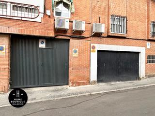 Aparcament cotxe  N/a. Plaza de garaje en el casco histrico de barajas