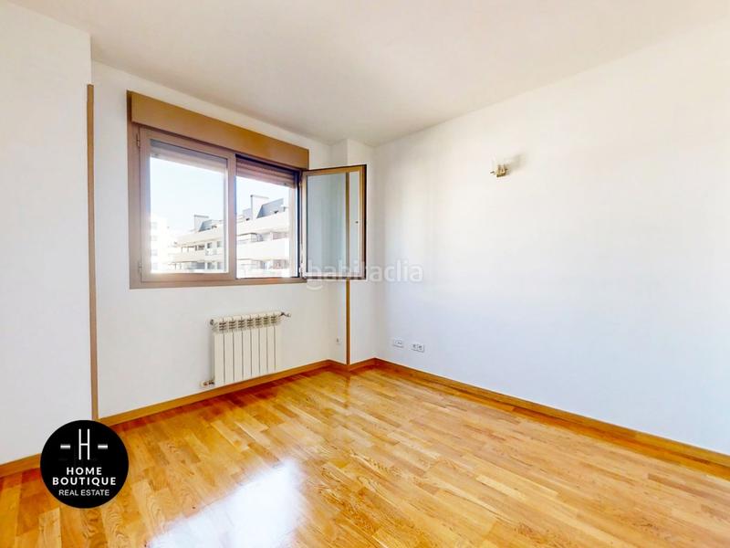 Foto 28c515b5-30d5-430e-b7da-7f502cb2b1f0. Etagenwohnung mit parking in Dehesa Vieja-Puente Cultural San Sebastián de los Reyes