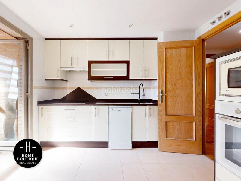 Foto 6857ae9c-3e54-4fee-92b1-ed17b4134793. Etagenwohnung mit parking in Dehesa Vieja-Puente Cultural San Sebastián de los Reyes