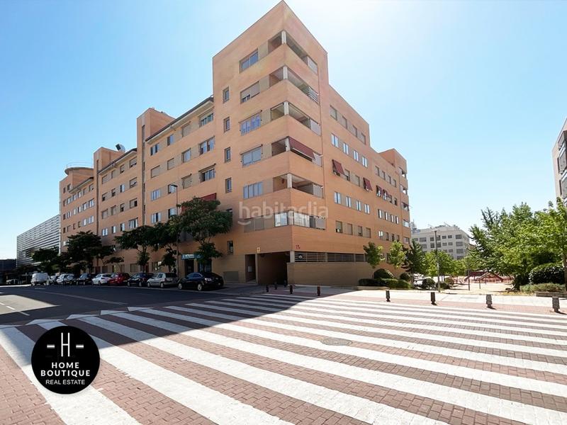 Foto bdeb8bcb-ae4e-431b-a855-ace65c7601ad. Etagenwohnung mit parking in Dehesa Vieja-Puente Cultural San Sebastián de los Reyes