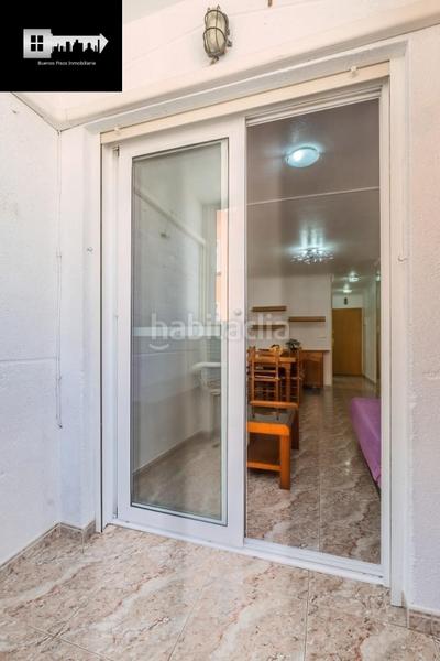 Foto 100437bf-f0de-4761-89e6-bc023d840f5b. Etagenwohnung mit parking in Las Piscinas Naturales Torrevieja