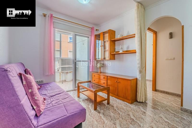 Foto 22592e66-90a4-4a18-9a47-a4361d033bff. Etagenwohnung mit parking in Las Piscinas Naturales Torrevieja