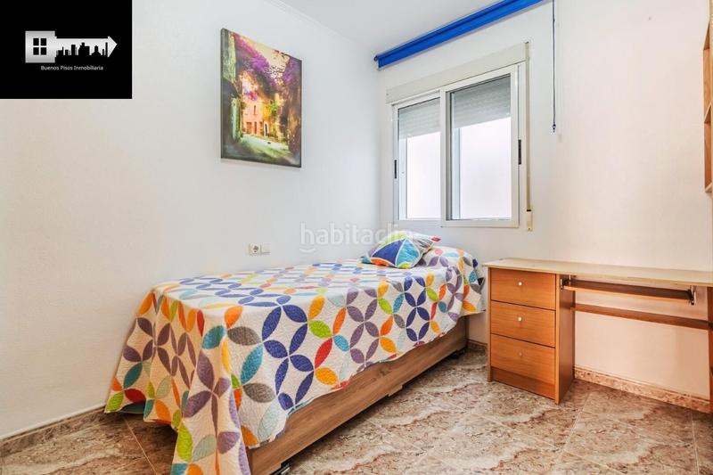 Foto 6d73447a-6136-4369-9731-e609ceab5531. Etagenwohnung mit parking in Las Piscinas Naturales Torrevieja