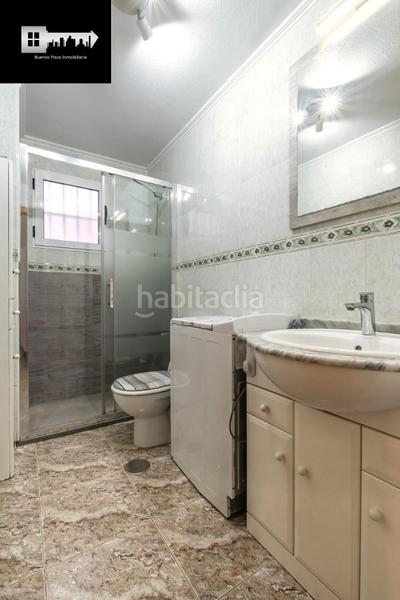 Foto 8b731c04-0b55-4ee1-9477-4f37db0d85d0. Etagenwohnung mit parking in Las Piscinas Naturales Torrevieja