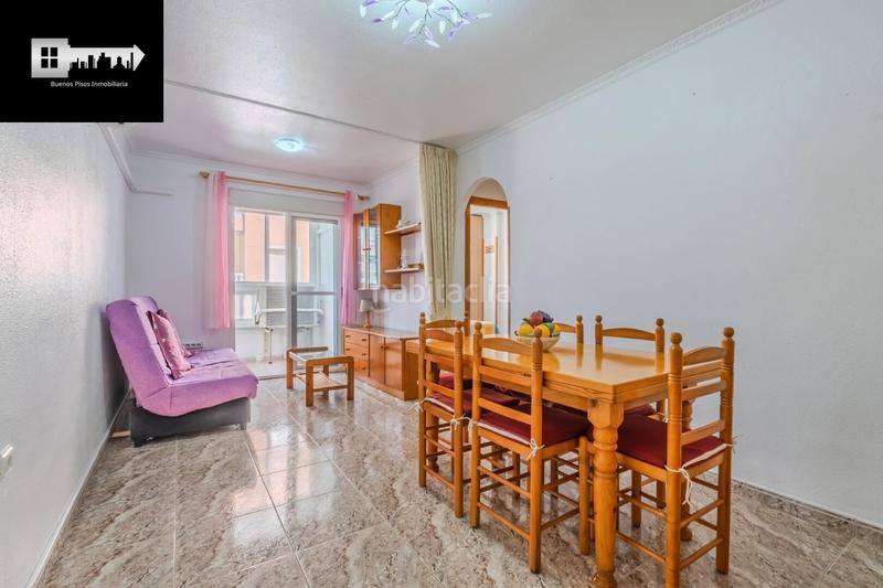 Foto cc07f12a-30b4-4161-9903-138c2a93a56c. Etagenwohnung mit parking in Las Piscinas Naturales Torrevieja