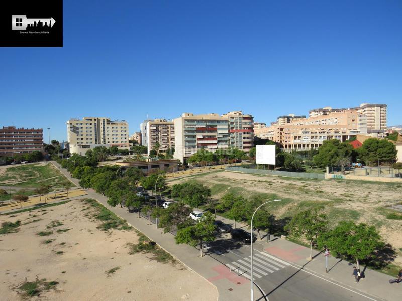 Foto 7c2a2e24-e2da-44e6-b32a-fa7cdd4d02c0. Affitto appartamento con piscina in Babel Alicante