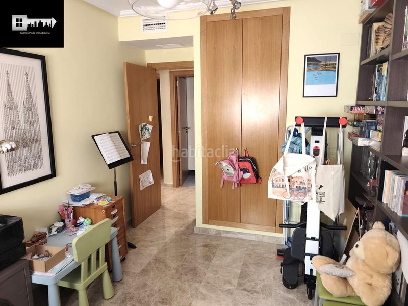 Foto 40a2ed74-c3cb-4796-b018-3da4214c8185. Etagenwohnung mit parking in Centro Mutxamel