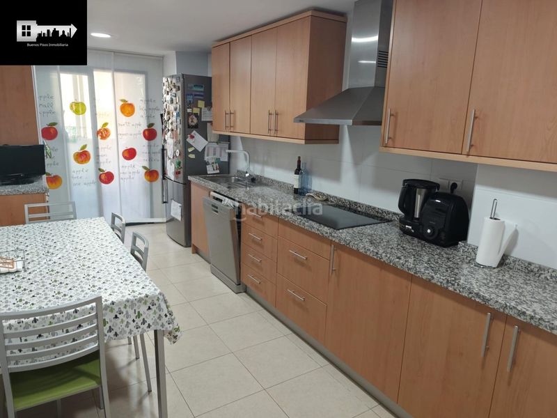 Foto e7bb07bb-1c6e-440a-9031-b37fb0c053e0. Etagenwohnung mit parking in Centro Mutxamel