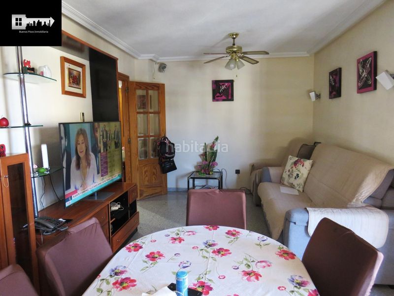 Foto b7ff8ad6-b4b8-4a72-902e-b741d5ac5ac5. Pis amb calefacció aparcament a Babel Alicante