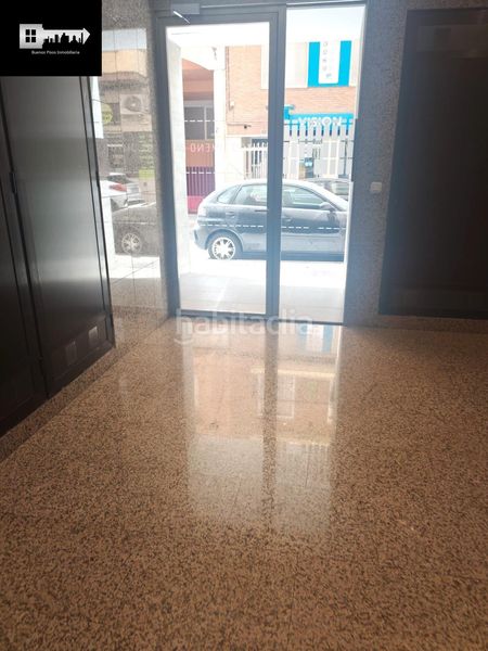Foto d3c8a9a2-bfe8-4882-a68d-b70205d24023. Autoparkplatz in Benalúa Alicante