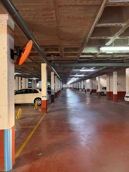 Foto 9eafa10a-7fb2-4ffc-8768-97b91c7fb099. Alquiler parking coche alquiler plaza de garaje zona campo de futbol en Elche / Elx