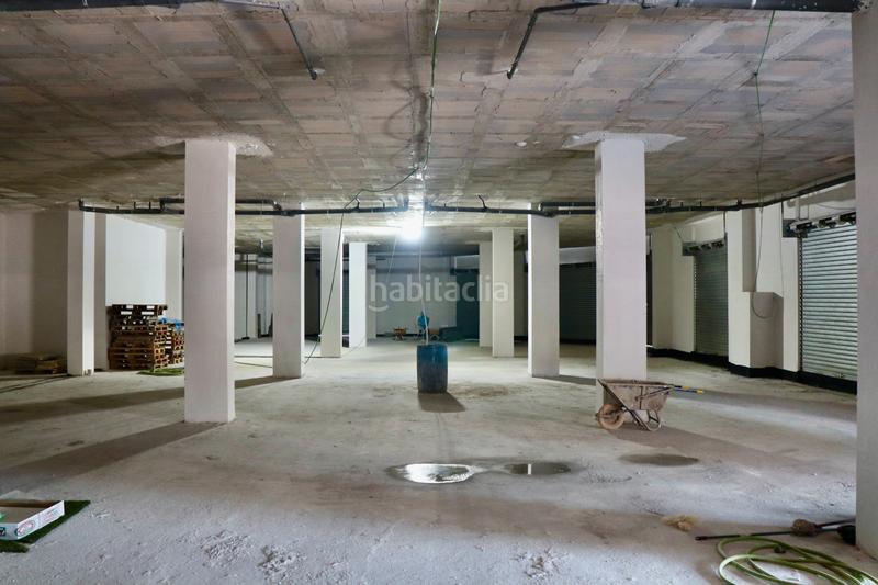 Foto 43d9b01b-efa4-4a76-b4f4-4d8fc5f08a59. Alquiler local comercial en avinguda del travalón 4 local comercial en alquiler zona travalon en Elche / Elx