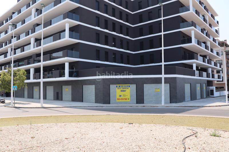 Foto 75ae6a2e-7ada-47bb-af34-19dbec4832f8. Alquiler local comercial en avinguda del travalón 4 local comercial en alquiler zona travalon en Elche / Elx