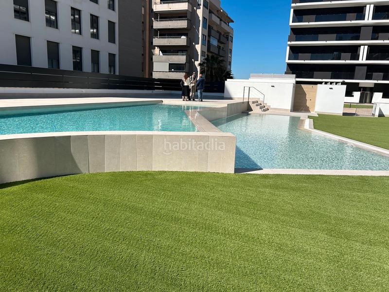 Foto 62715dfa-2ba3-4566-bb96-9025f403712e. Appartement dans avinguda del travalón 4 dans El Travaló - Martínez Valero Elche / Elx