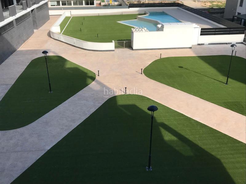 Foto cfde8cf9-2ecb-40f0-8926-8bda38ecdcf8. Appartement dans avinguda del travalón 4 dans El Travaló - Martínez Valero Elche / Elx