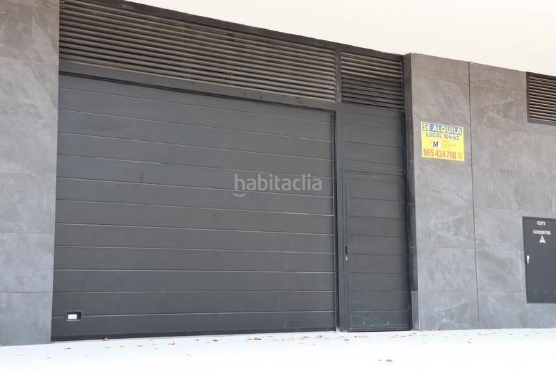 Foto ac953683-2db0-42f7-99c9-657f869106a4. Alquiler local comercial en avinguda del travalón 6 alquiler local comercial zona travalon en Elche / Elx