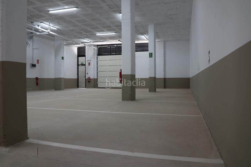 Foto b64271a5-dd60-49e4-9d02-cde84954da0c. Alquiler local comercial en avinguda del travalón 6 alquiler local comercial zona travalon en Elche / Elx