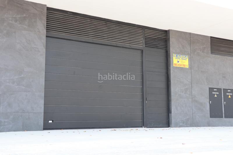 Foto 05b14c0c-a95a-4bc9-90d5-276f530951d6. Lloguer local comercial a avinguda del travalón 6 a Elche / Elx