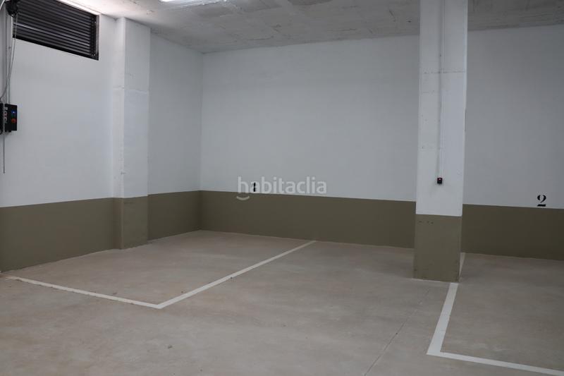 Foto 90ab4a7a-b4ac-4473-9f8b-c686d9730ad3. Lloguer local comercial a avinguda del travalón 6 a Elche / Elx