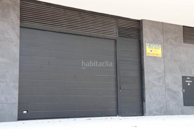 Foto f961d119-9931-4d6d-b641-18d3475c7da5. Lloguer local comercial a avinguda del travalón 6 a Elche / Elx