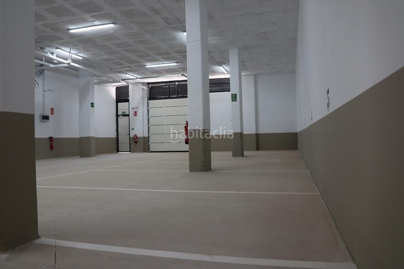 Foto 0874d053-2b5c-47bb-afe3-aecfee37288d. Rent business premise in avinguda del travalón 6 in Elche / Elx