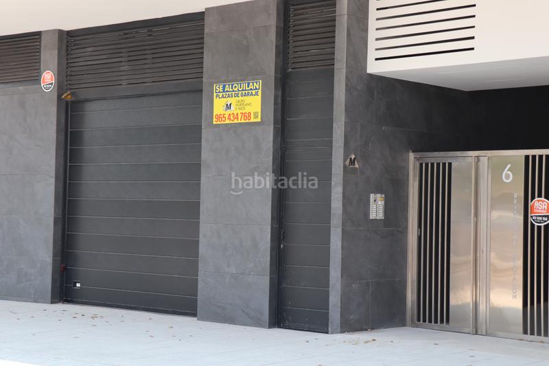 Foto 4c96fc6c-b179-41f9-b53b-3a40e32fcf4c. Rent business premise in avinguda del travalón 6 in Elche / Elx