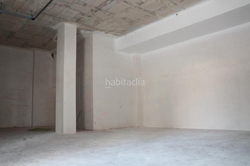 Foto 363cede0-5e12-4642-aee6-f6e6c19988a8. Affitto locale commerciale in avinguda del travalón 6 in Elche / Elx