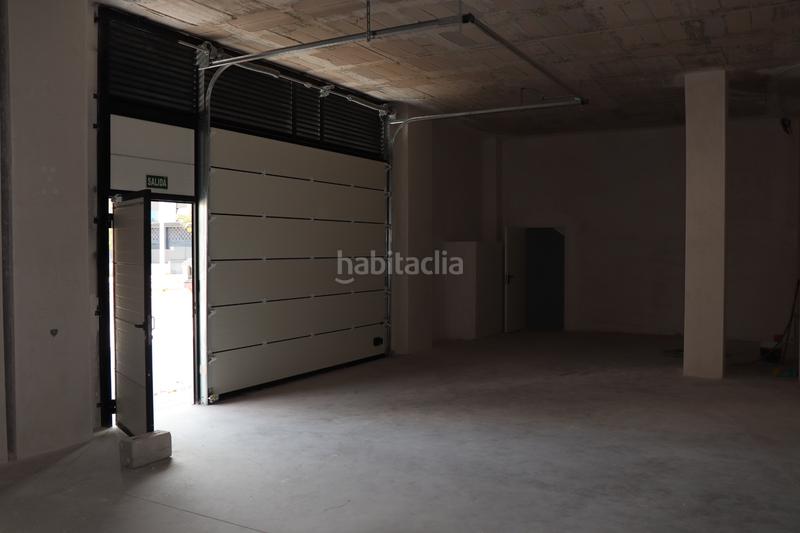 Foto 381fddfb-6fd5-4d6d-be8a-1d8291e24d72. Location local commercial dans avinguda del travalón 6 dans Elche / Elx