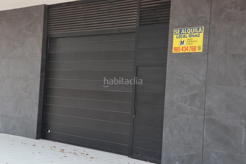 Foto febb3677-01aa-4a38-a1bb-99783a190b6c. Location local commercial dans avinguda del travalón 6 dans Elche / Elx