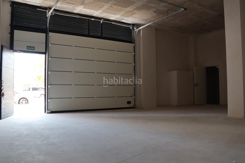 Foto 4686be1d-44d0-4479-9c97-b497746bda92. Rent business premise in avinguda del travalón 6 in Elche / Elx