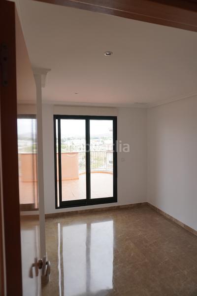 Foto 2867b4a8-909d-453f-9cde-94b2d96bfe22. Àtic a carrer la carátula 3 a Ciutat Universitària Elche / Elx