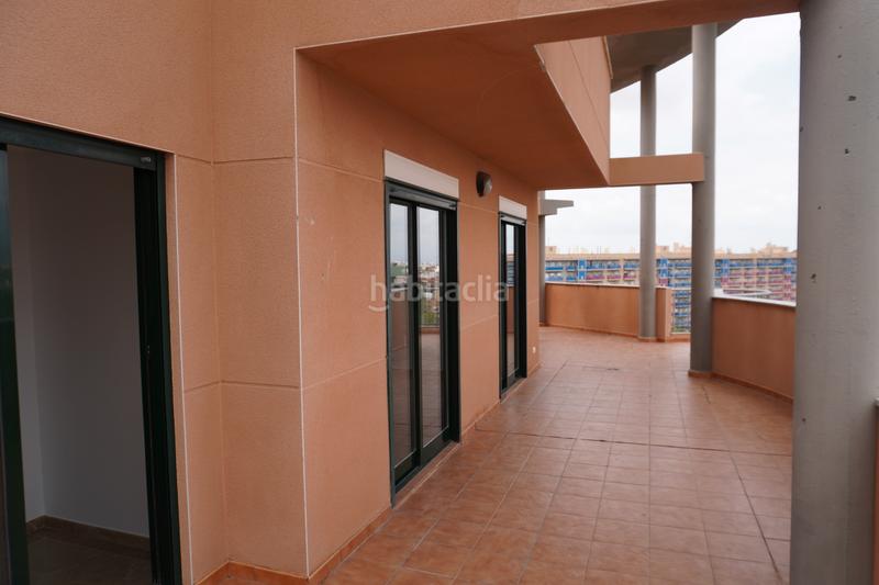 Foto 3e880cff-0e5c-4d0b-bdae-1fe328f78fd4. Àtic a carrer la carátula 3 a Ciutat Universitària Elche / Elx