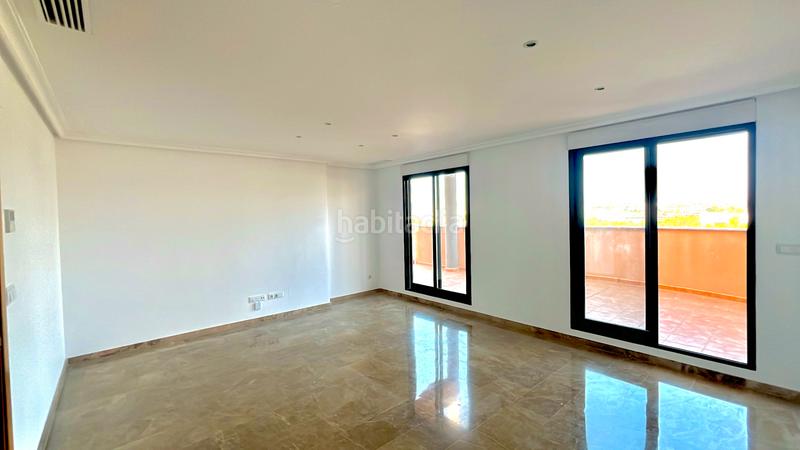 Foto 450e3752-3307-4c70-a573-e4d9f35ca87c. Àtic a carrer la carátula 3 a Ciutat Universitària Elche / Elx