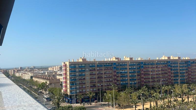 Foto 85f4448d-75ff-4c37-81d3-3ca2d84348e9. Àtic a carrer la carátula 3 a Ciutat Universitària Elche / Elx