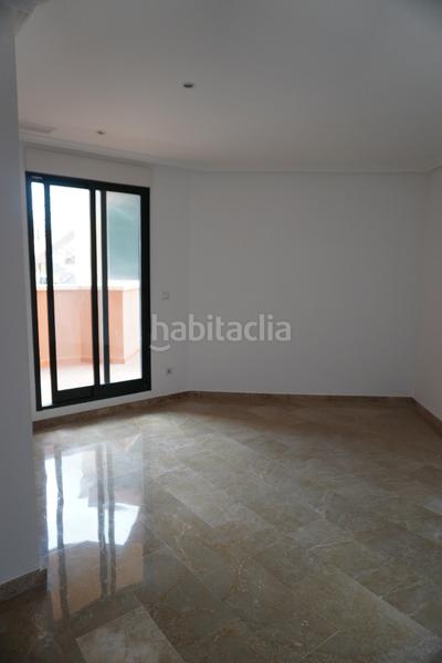 Foto b586cfc0-e2fa-4a32-84b9-db0eab35b89c. Àtic a carrer la carátula 3 a Ciutat Universitària Elche / Elx