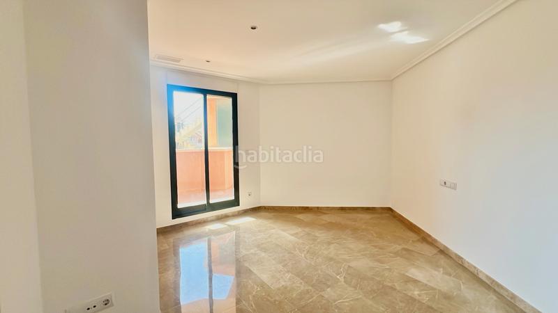 Foto b8e2397c-0ee5-496e-835b-6a2776293625. Àtic a carrer la carátula 3 a Ciutat Universitària Elche / Elx