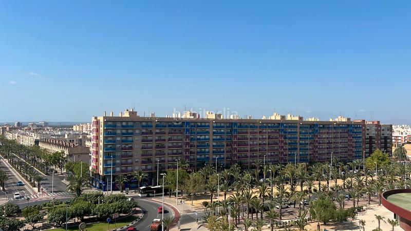 Foto be791b3f-0d49-4f35-bdd4-a5ae24d67c14. Àtic a carrer la carátula 3 a Ciutat Universitària Elche / Elx