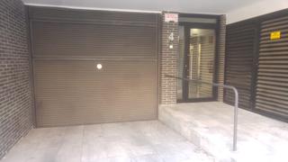 Rent Car parking in Mercat
