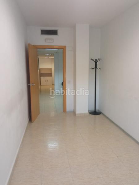 Foto 9bb4b184-6652-40f1-9f62-7c1e33dc9307. Location bureau avec chauffage dans Can Llong Sabadell