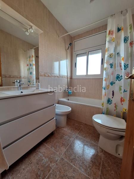 Foto bb5643b1-60ce-4ad7-bda6-db00c372ca66. Chalet casa unifamiliar en Creixell