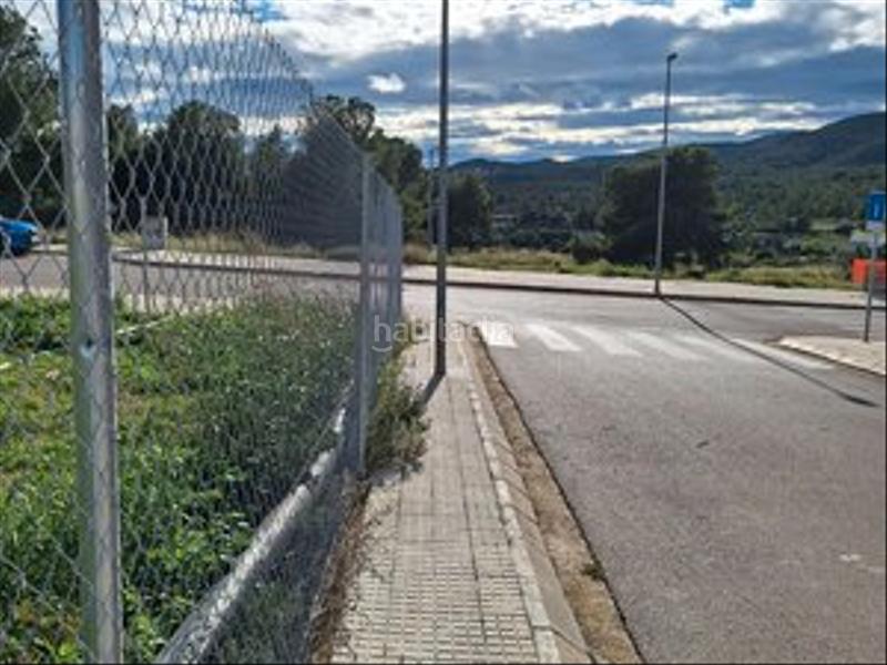 Foto 30d26ba7-3bab-4853-8b6b-1a7c8e9bcd85. Terreno residenziale in Santa Oliva