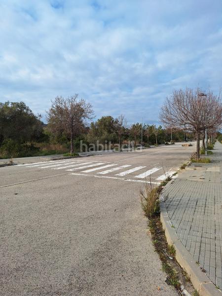 Foto 8ec1ad92-c825-426b-a464-9144623c2ea8. Terreno residencial en carrer miquel martí i pol 3 terreno en venta en Vendrell (El)