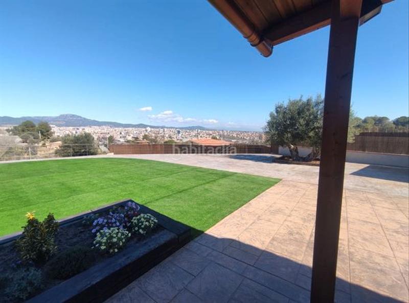 Foto 725a5eab-86be-48b7-9912-e572429f415b. Chalet in Les Martines Terrassa