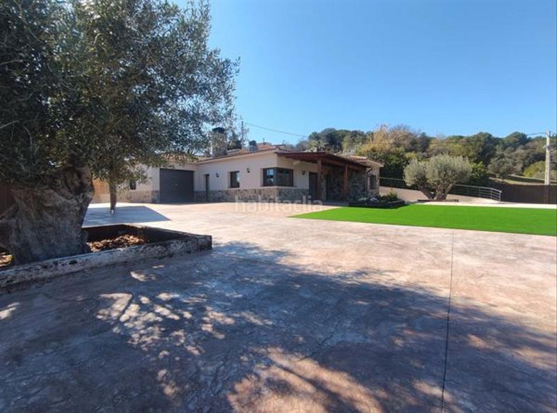 Foto 7bec4b5e-9b2d-4cbc-b92f-9ca1fefa6bed. Chalet in Les Martines Terrassa